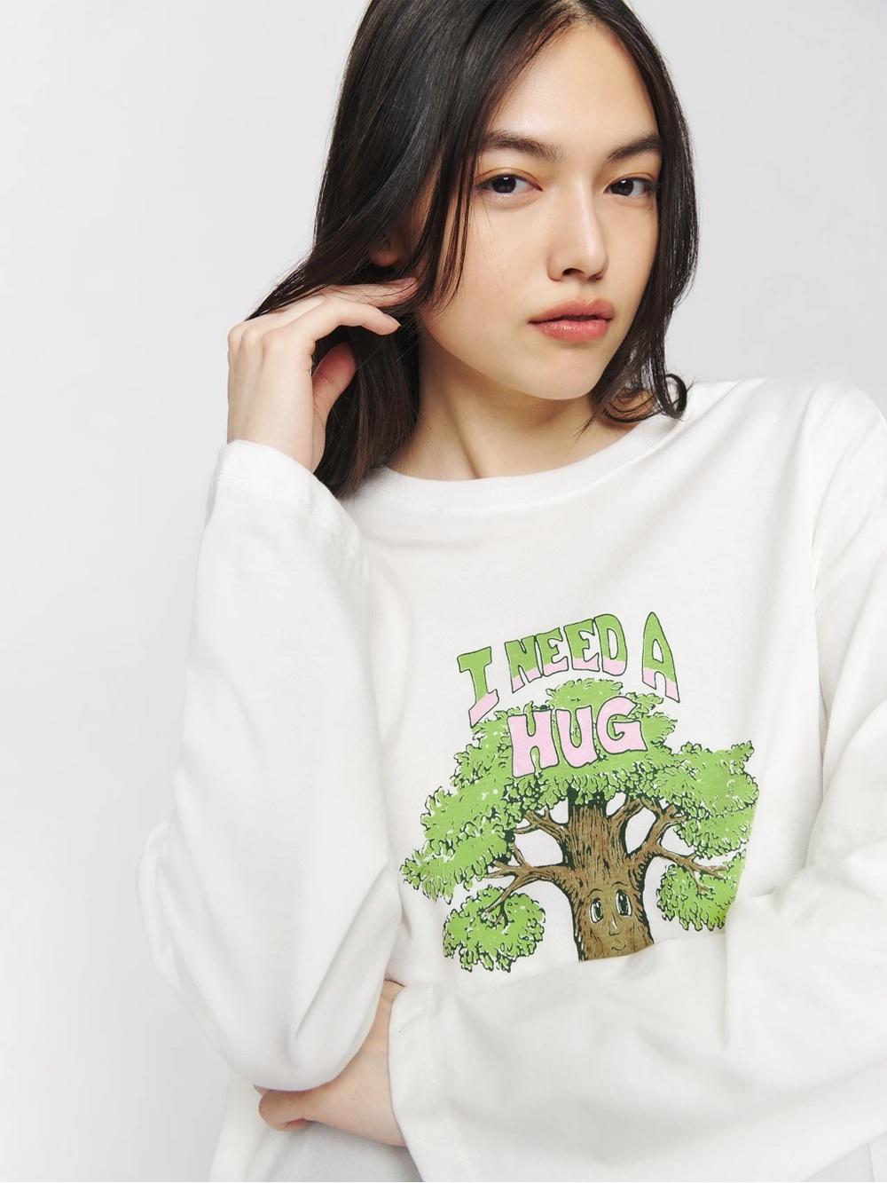 Reformation ‘I need a hug’ oversized Long-Sleeve